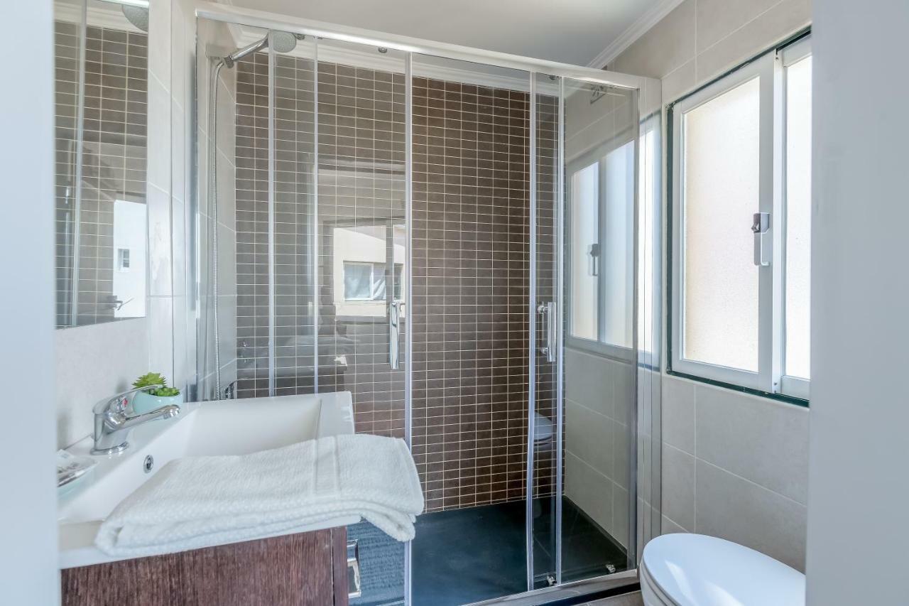 Bright & Spacious Alfama Apartment, By Timecooler Lisboa Eksteriør bilde