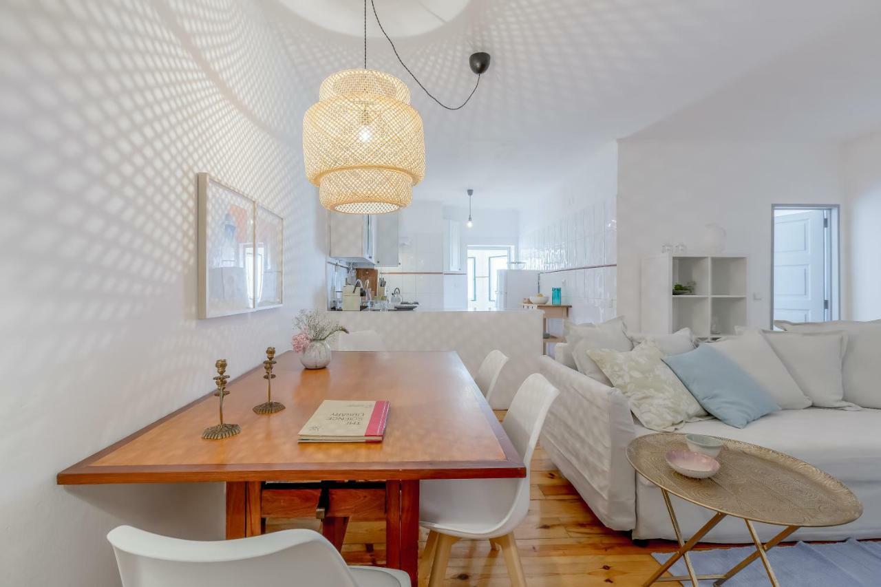 Bright & Spacious Alfama Apartment, By Timecooler Lisboa Eksteriør bilde